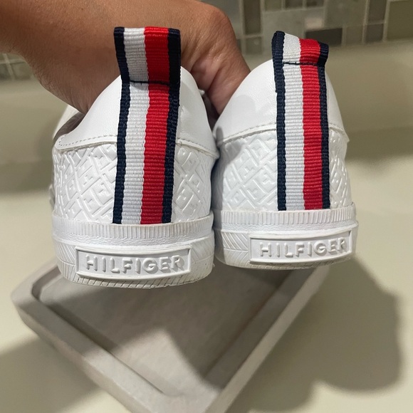 Tommy Hilfiger White and Red Embossed Sneakers - Picture 7 of 9